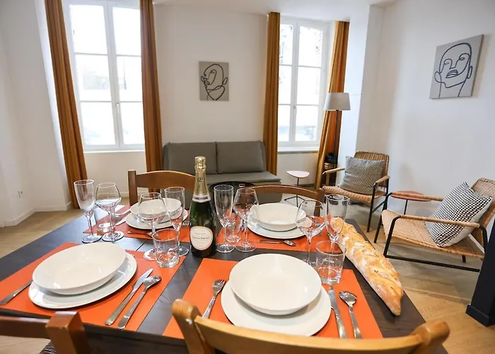 Au 38, Charme Et Confort Dans Notre T2 A Lejlighed Épernay